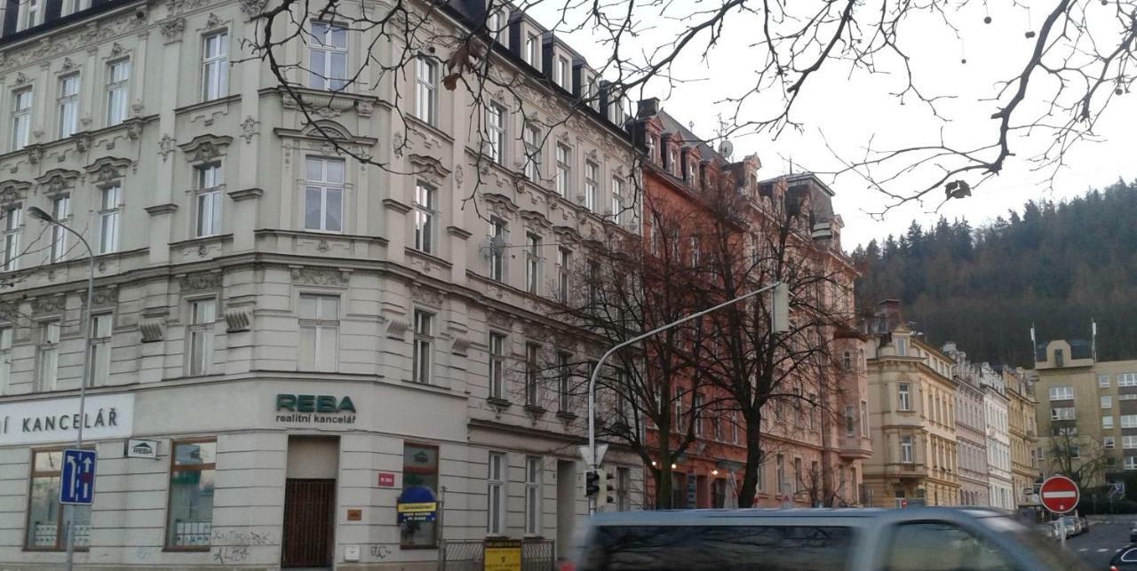 Vintage apartment Karlsbad Buitenkant foto