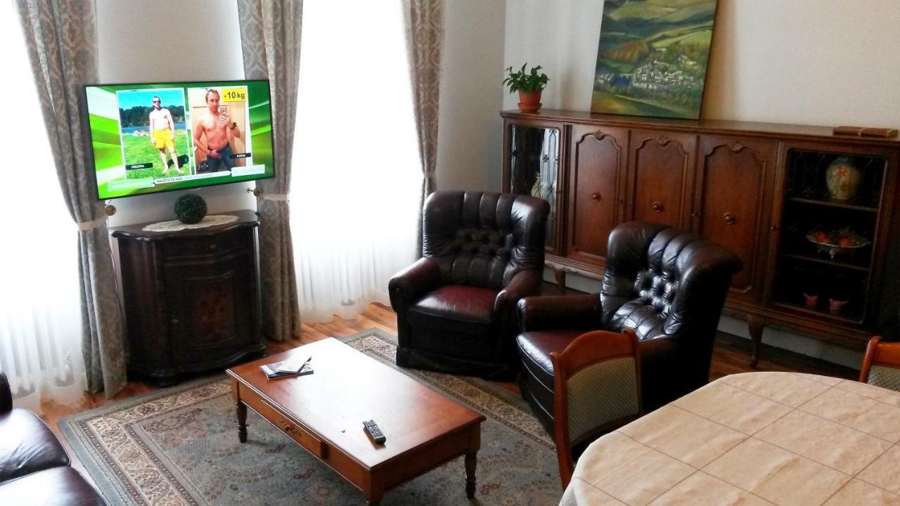 Vintage apartment Karlsbad Buitenkant foto